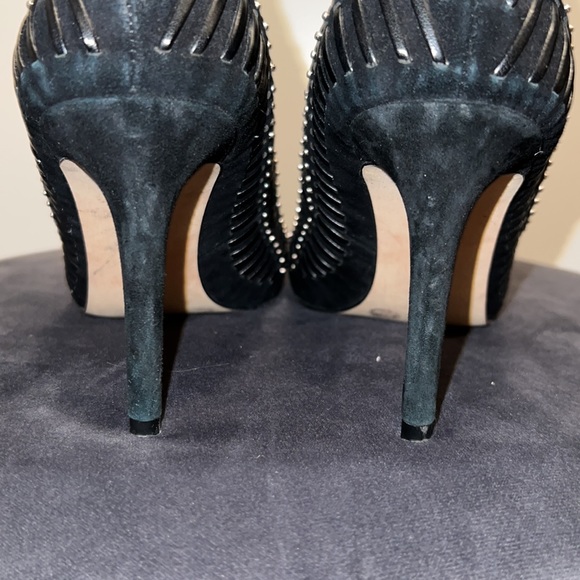 Vince Camuto black suede/studded heels - Picture 6 of 6